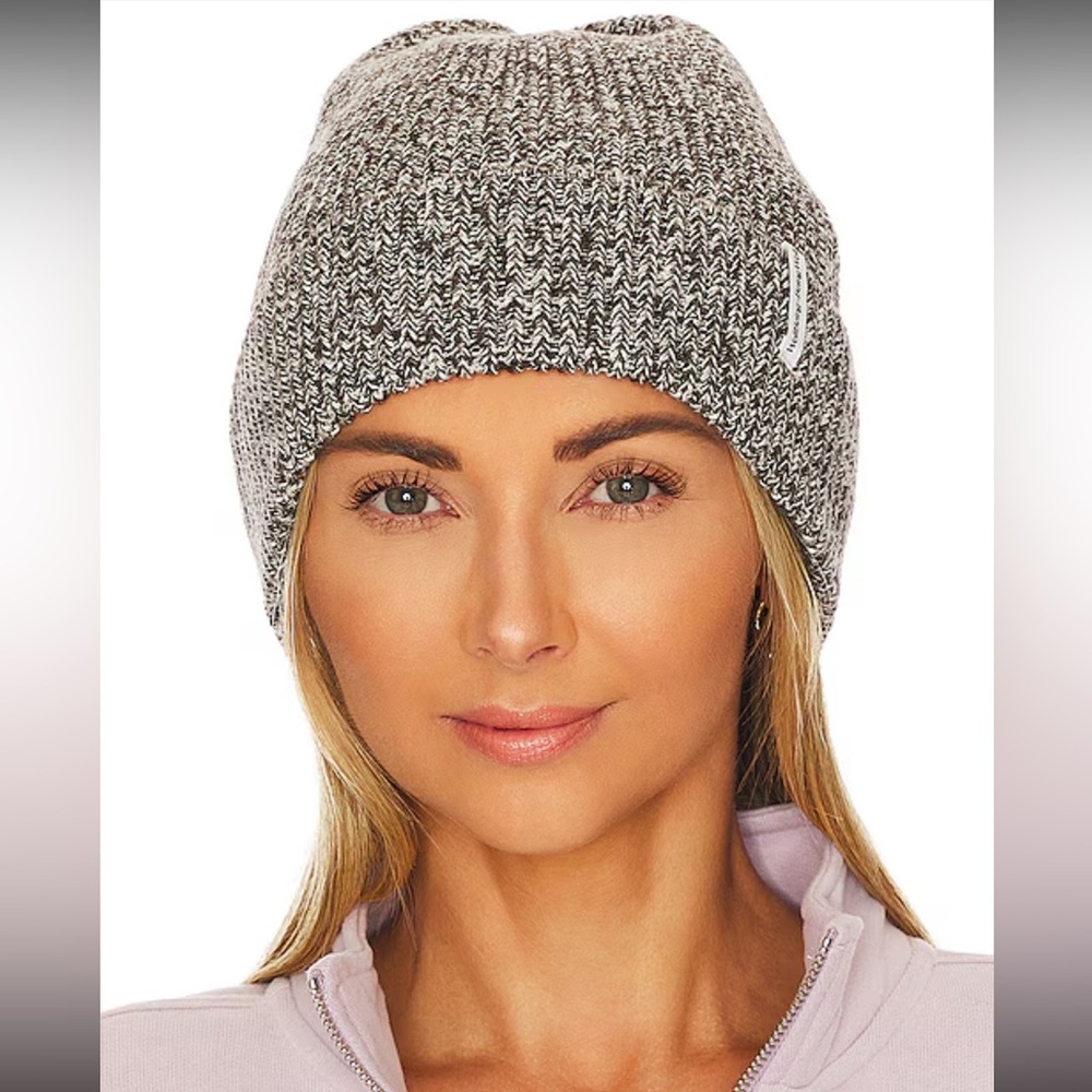 Wellbeing + beingwell organic cotton beanie